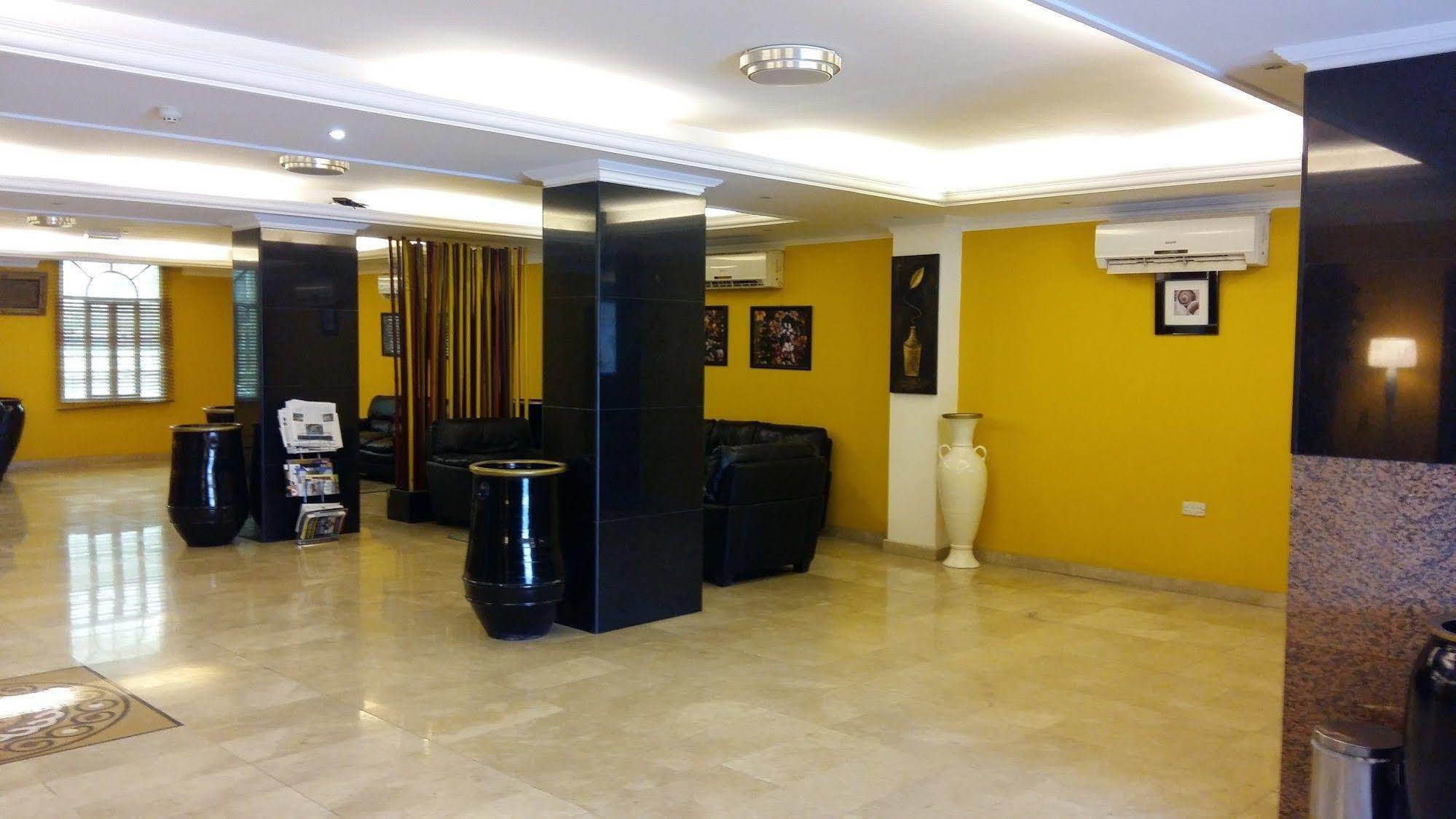 Majestic Hotel Wadi Kabir Экстерьер фото